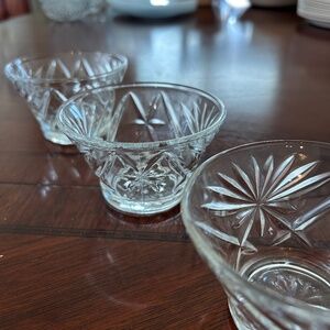 Glass crystal bowls